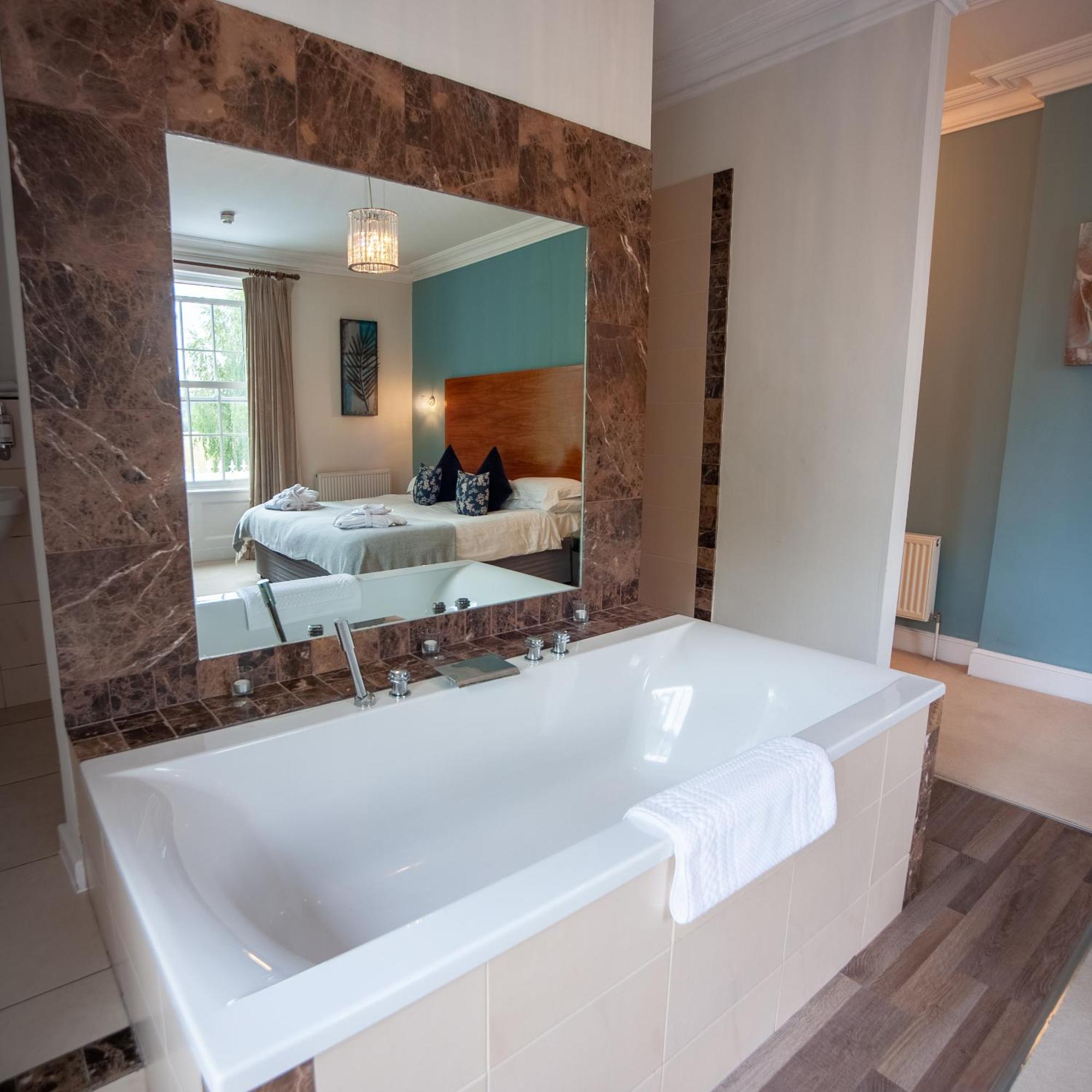 Fishmore Hall Hotel And Boutique Spa Лудлоу Экстерьер фото
